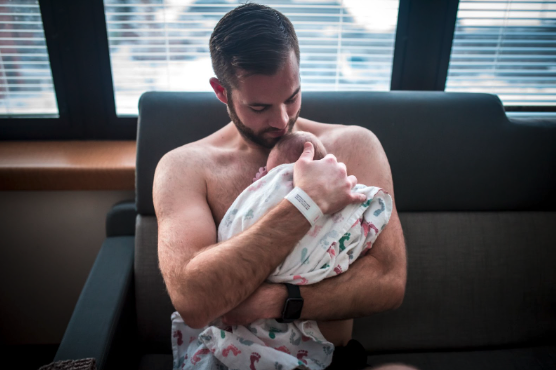 skin to skin with dad